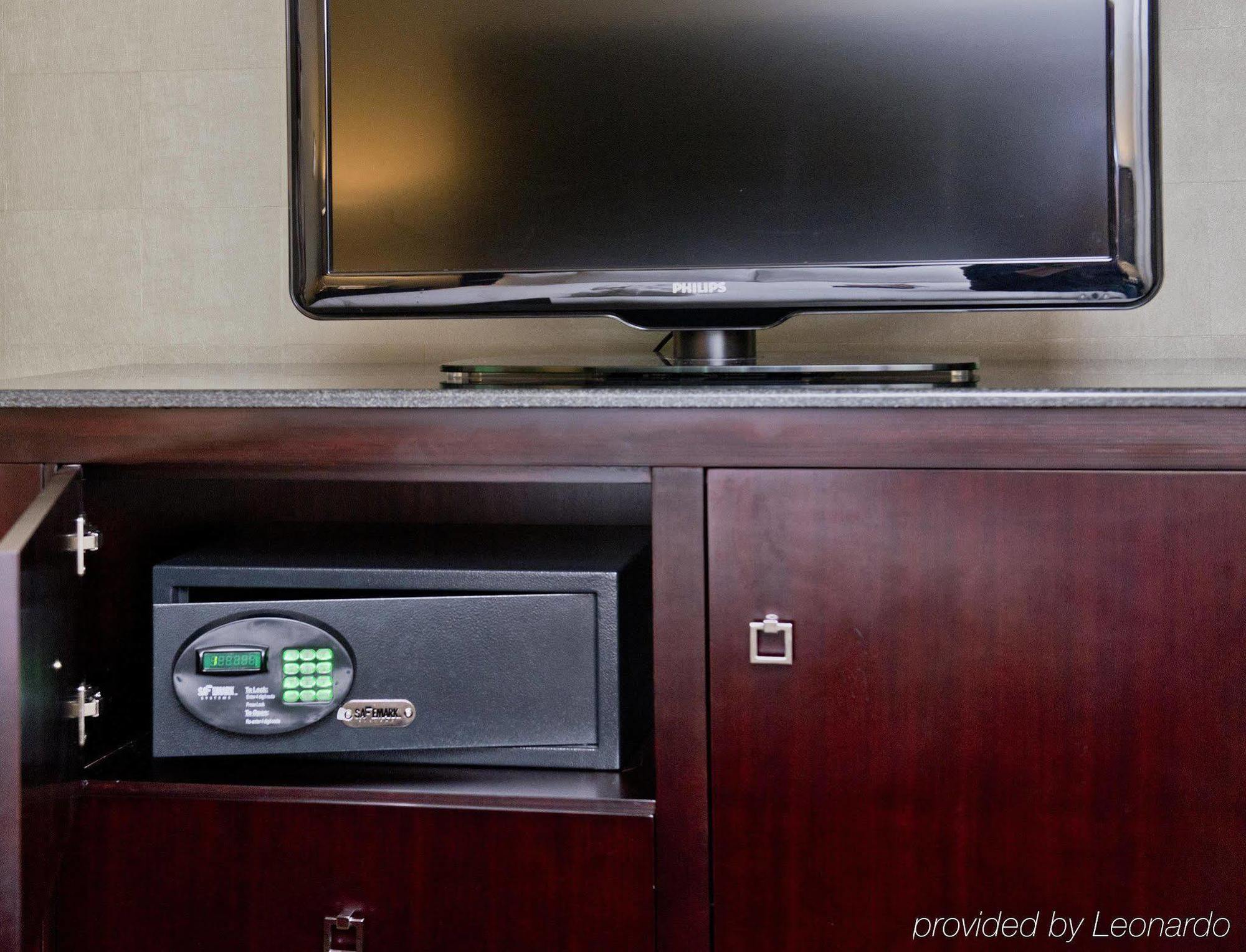 Doubletree By Hilton Raleigh Durham Airport At Research Triangle Park Ξενοδοχείο Εξωτερικό φωτογραφία