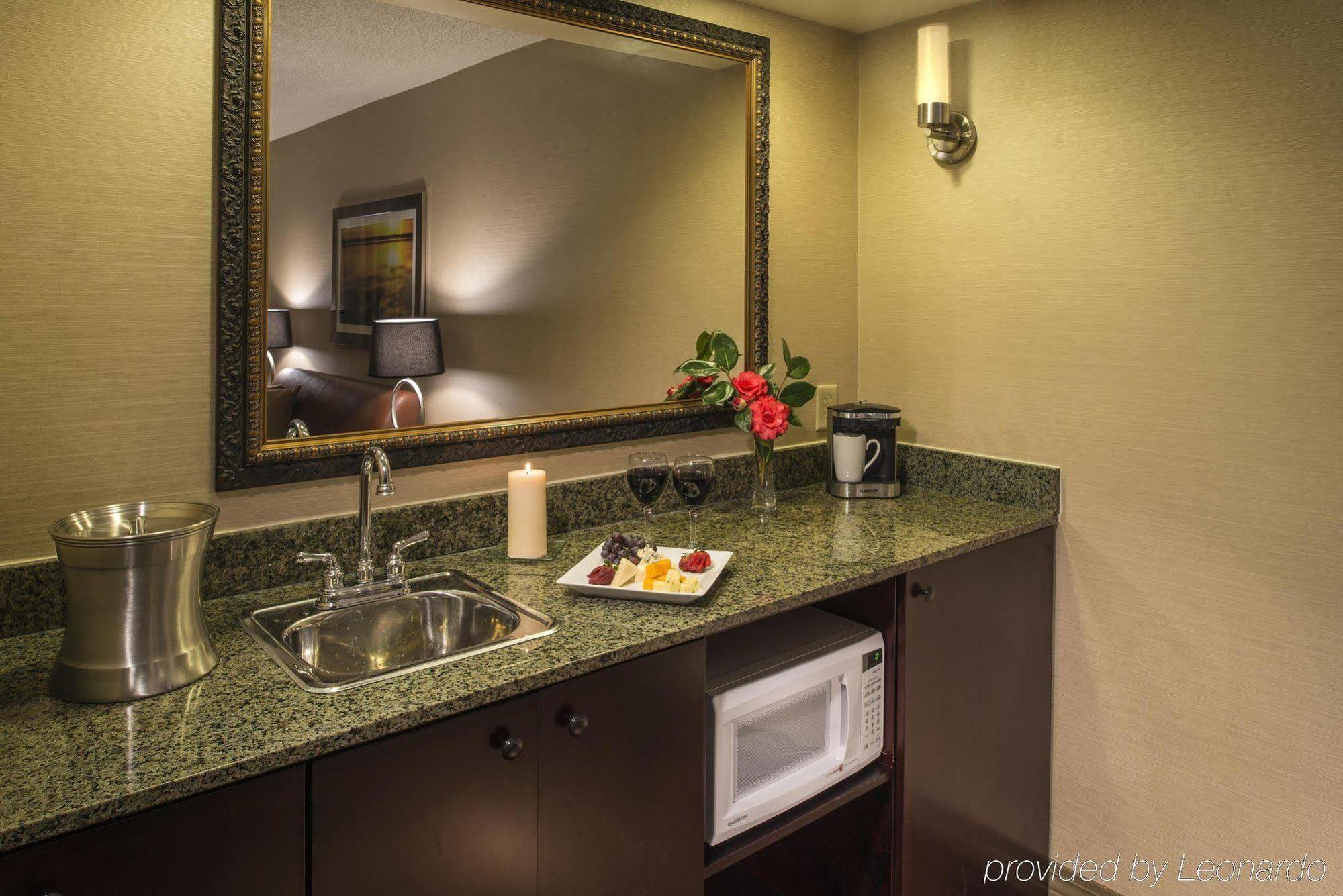 Doubletree By Hilton Raleigh Durham Airport At Research Triangle Park Ξενοδοχείο Εξωτερικό φωτογραφία